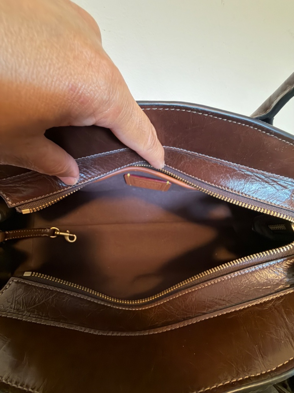 Coach Empire Carryall 34 - Glazed maple - EUC - Picture 6 of 7